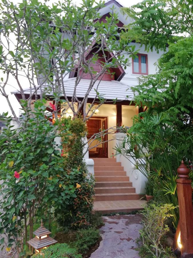 Rich Garden House Hotel Chiang Mai Buitenkant foto